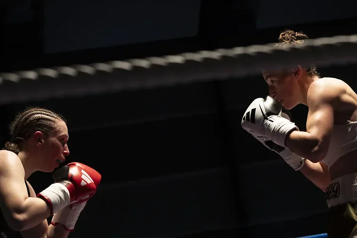 Gala de boxe &agrave; Auch - Cat&eacute;gorie f&eacute;minine - Photo n°8