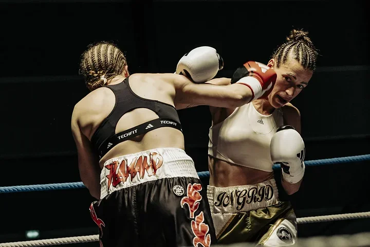 Gala de boxe &agrave; Auch - Cat&eacute;gorie f&eacute;minine - Photo n°9