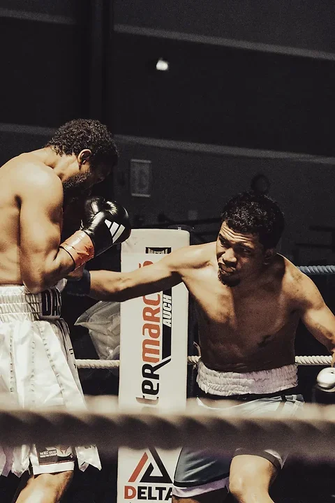Gala de boxe &agrave; Auch - Cat&eacute;gorie "brutale" - Photo n°12